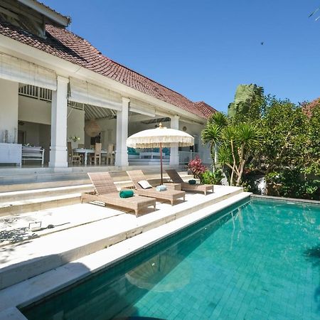 Villa Hally Bali Ungasan Eksteriør bilde